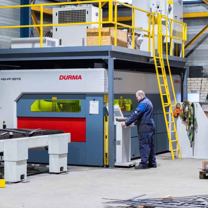 Fiber laser